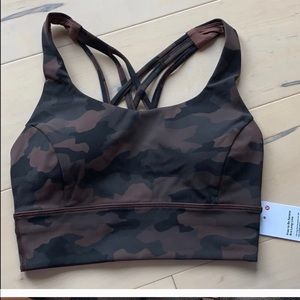 NWT Lululemon Free to Be Serene Bra 8